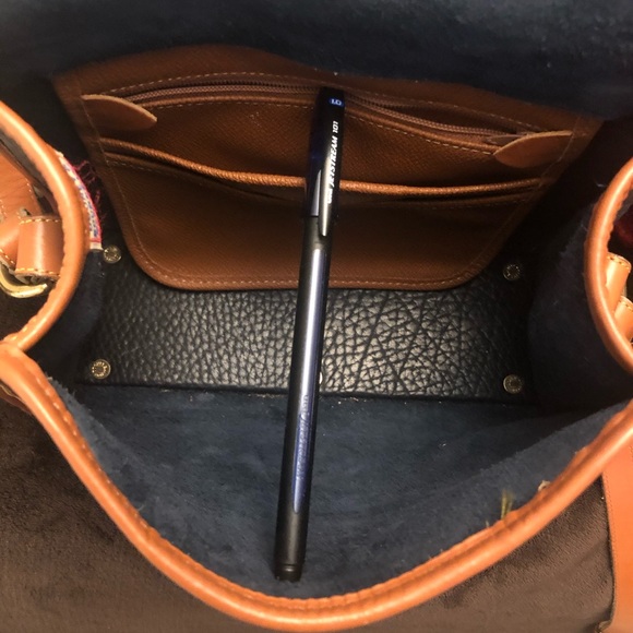 Vintage Dooney & Bourke Navy Blue Essex Bag - Picture 15 of 16